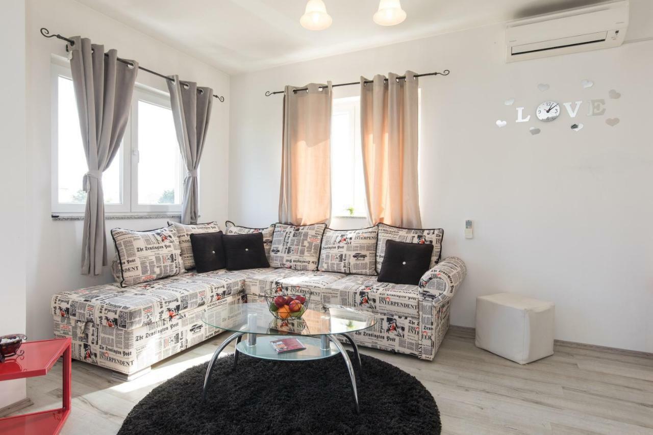 Chic Loft Appartment Крк Экстерьер фото
