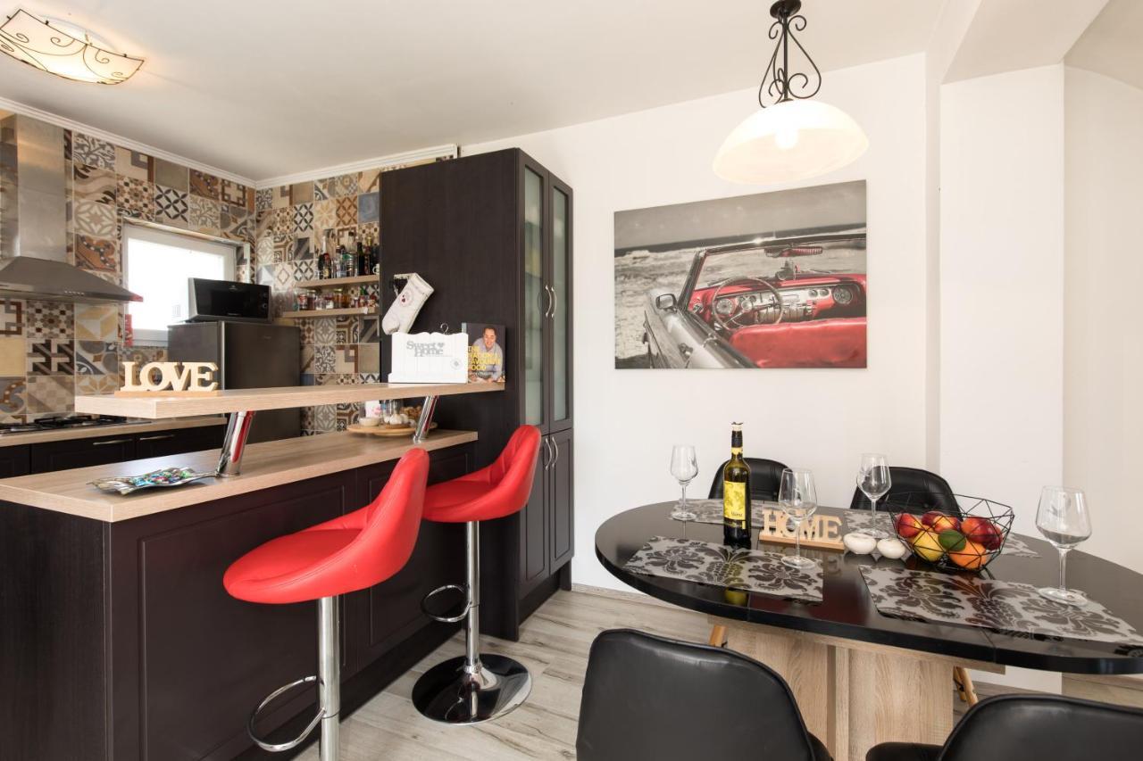 Chic Loft Appartment Крк Экстерьер фото